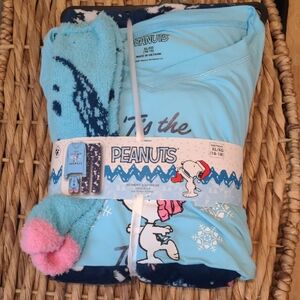 Peanuts Light Blue Snoopy Pajama Set with Pink-Trim Fuzzy Socks